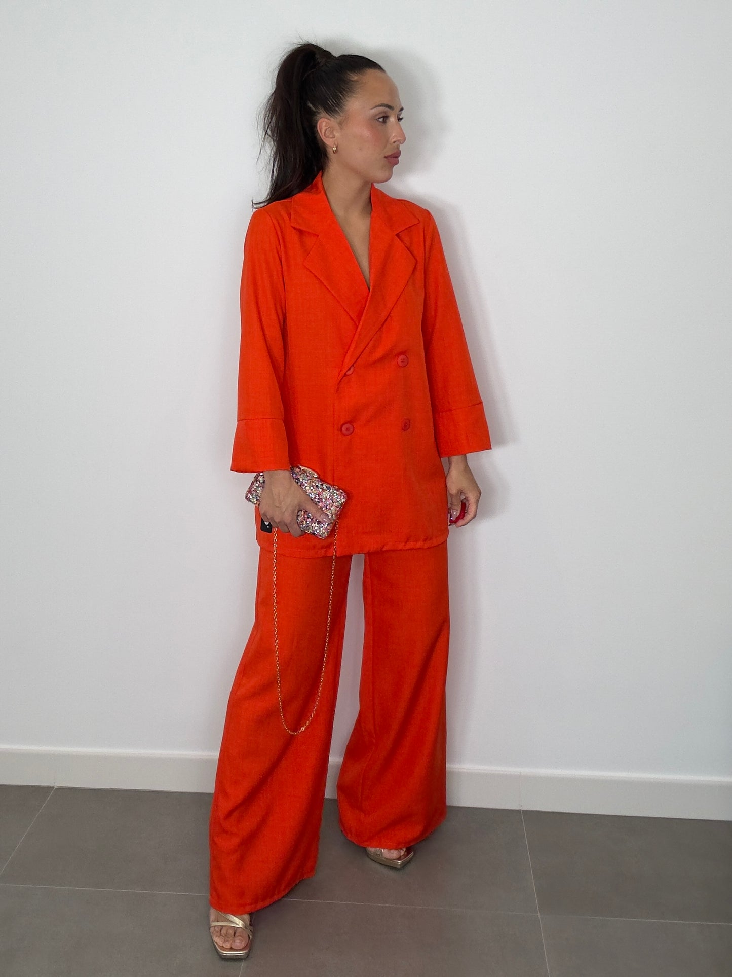 Traje ROMA