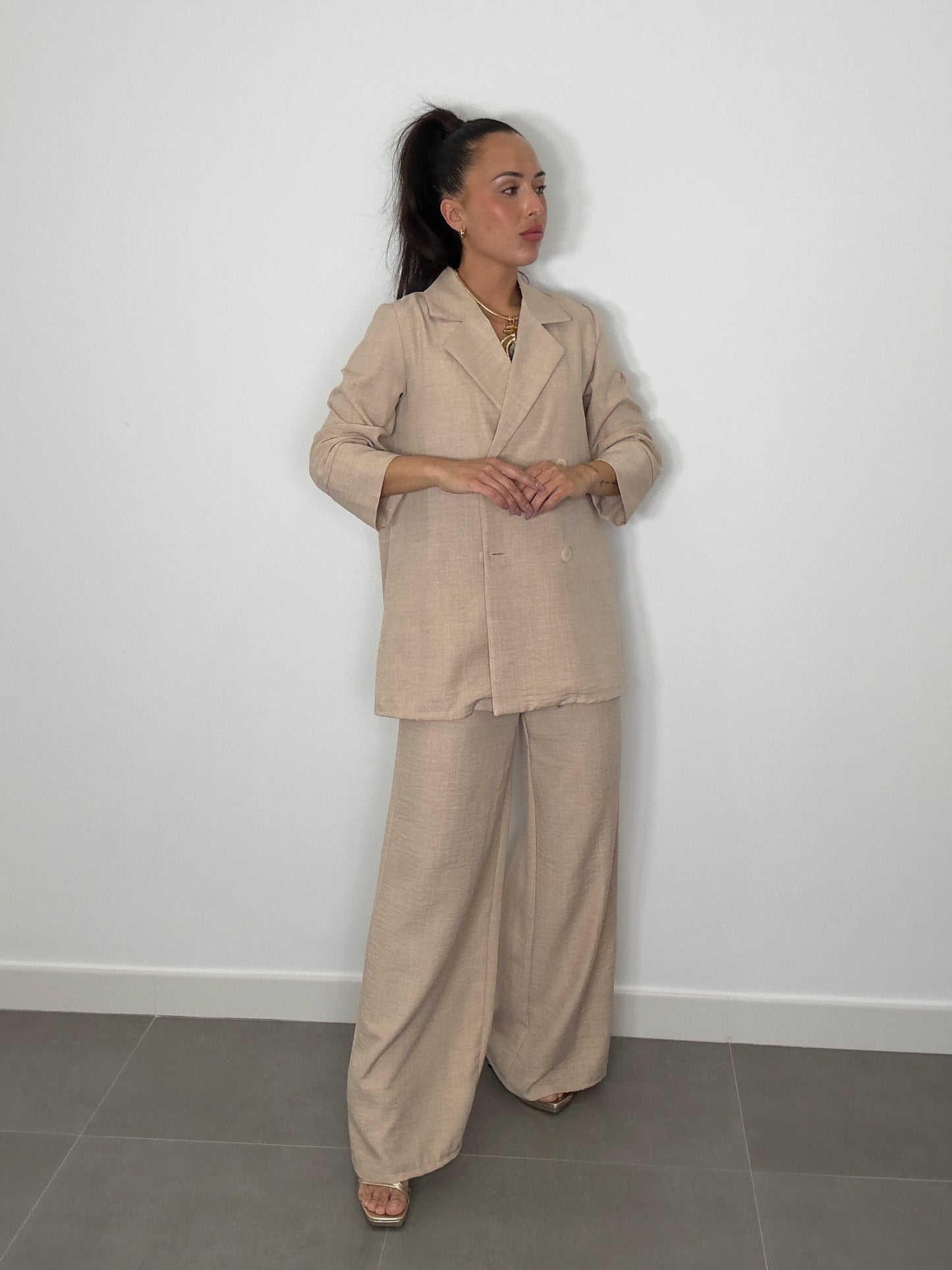 Traje ROMA