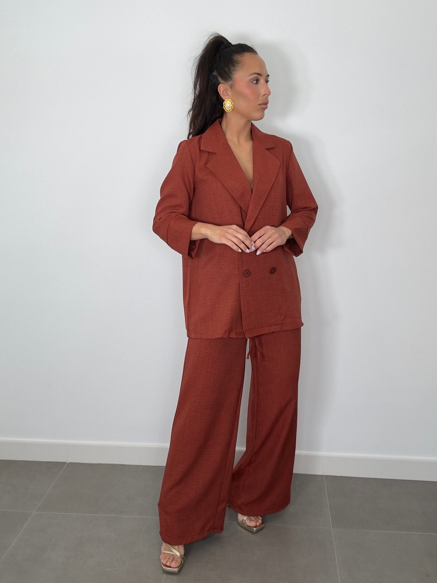 Traje ROMA