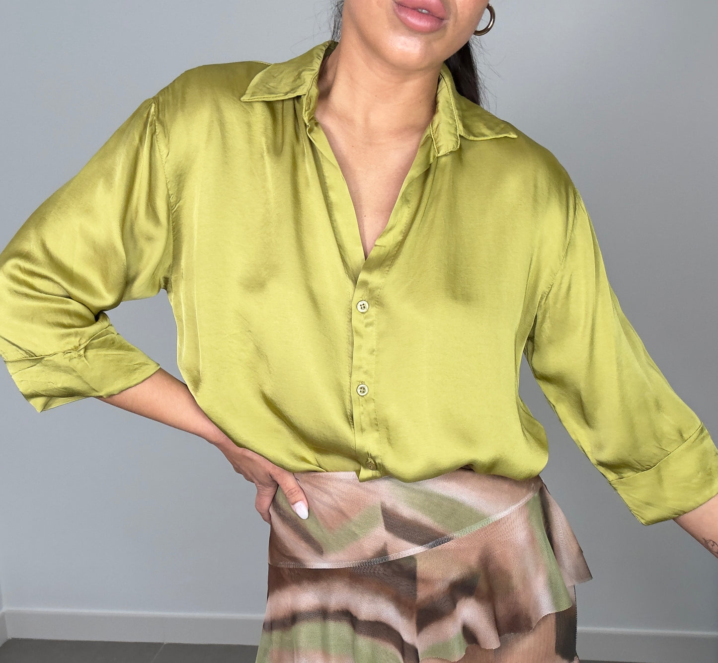 Camisa SATINADA BASIC