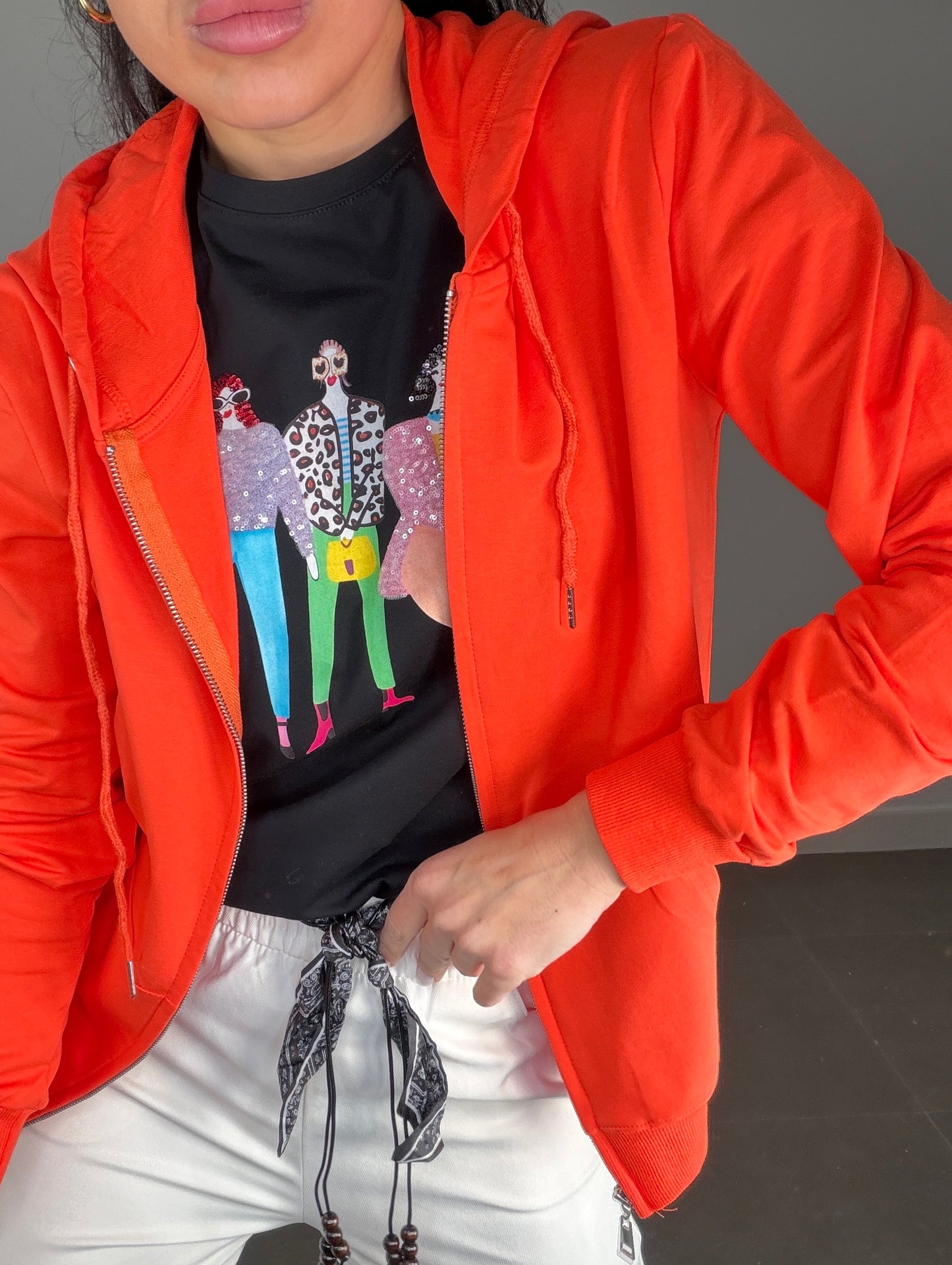 Sudadera LOW COST CAPUCHA