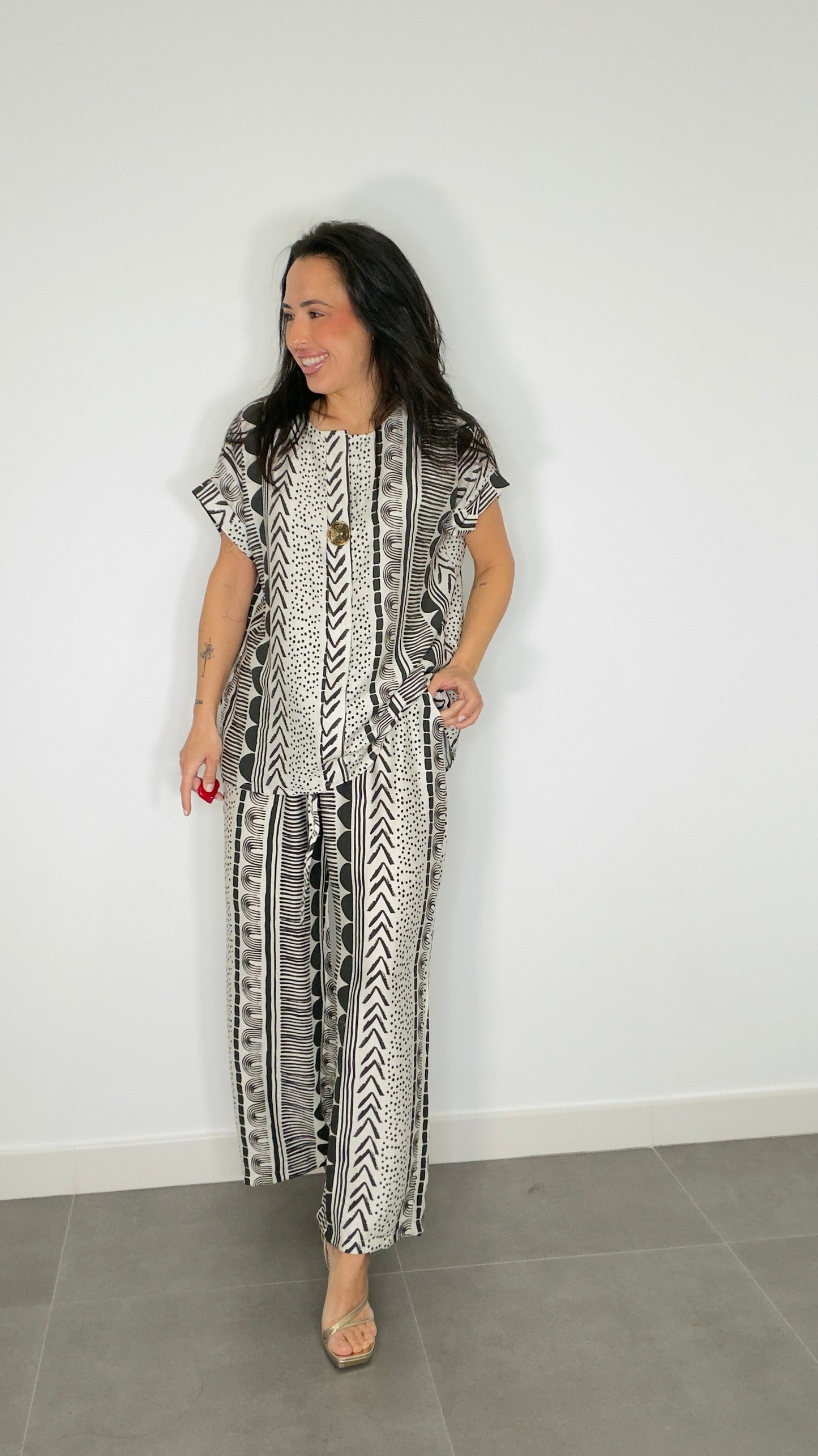 Conjunto LOW COST SAONA