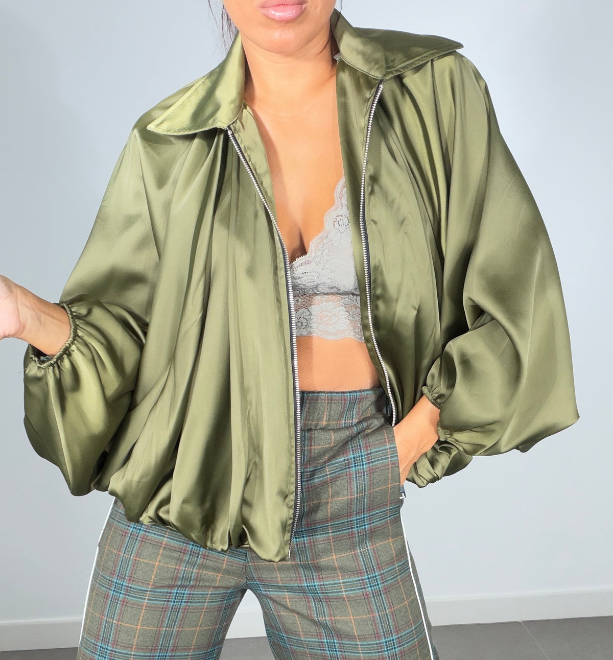 Bomber SATINADA MARIPOSA
