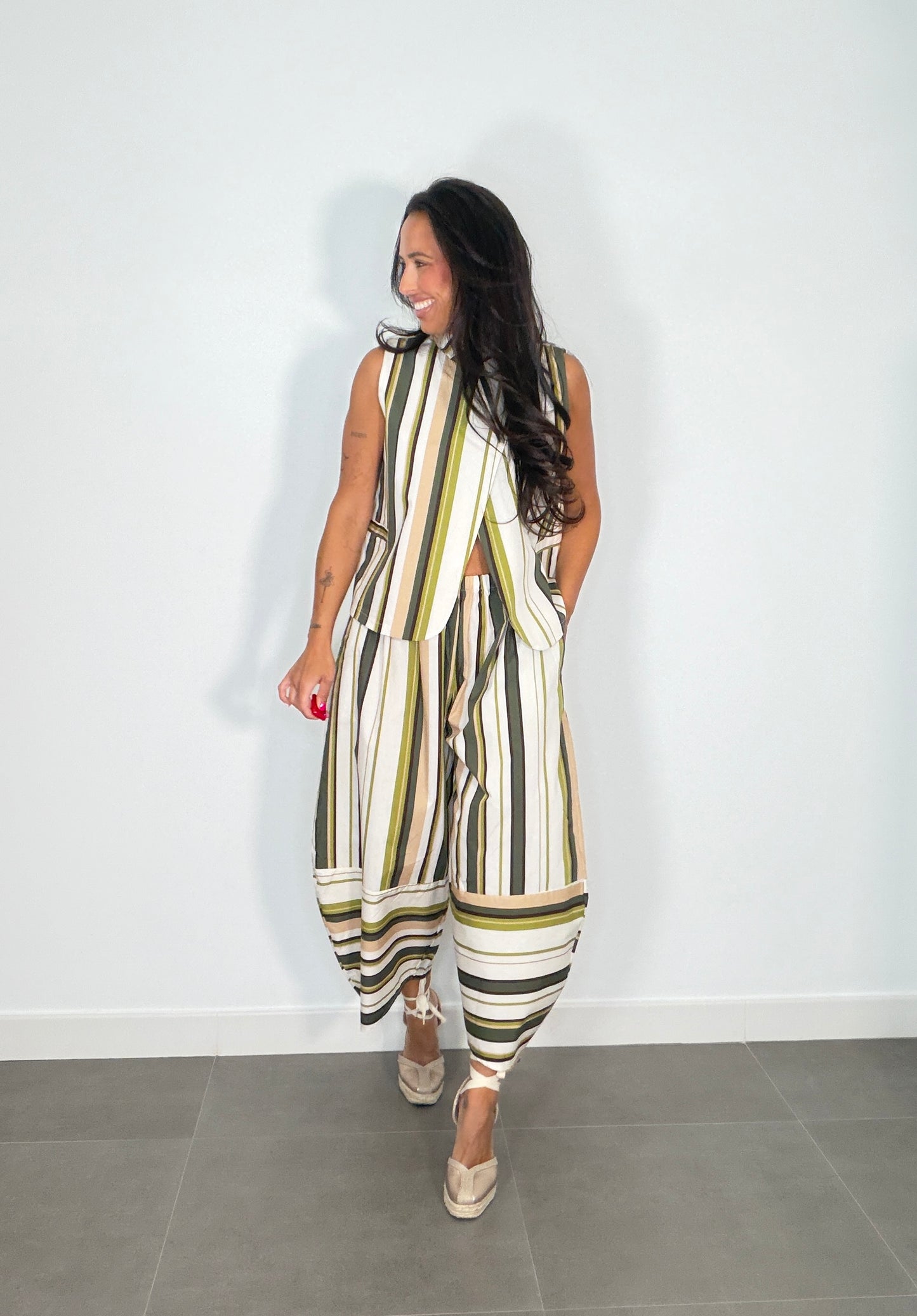 Conjunto ADRIANA