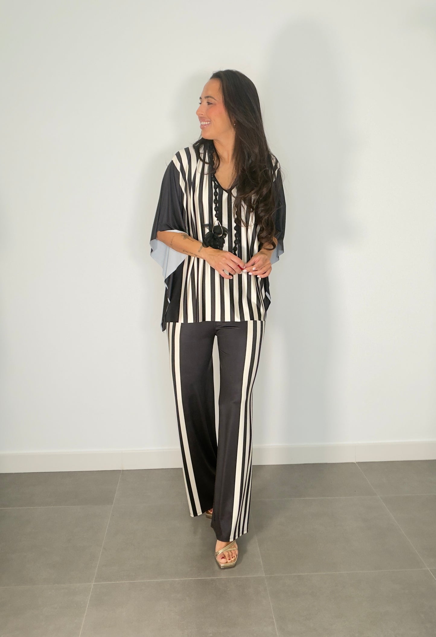 Conjunto LIRA FRÍA PALOMA