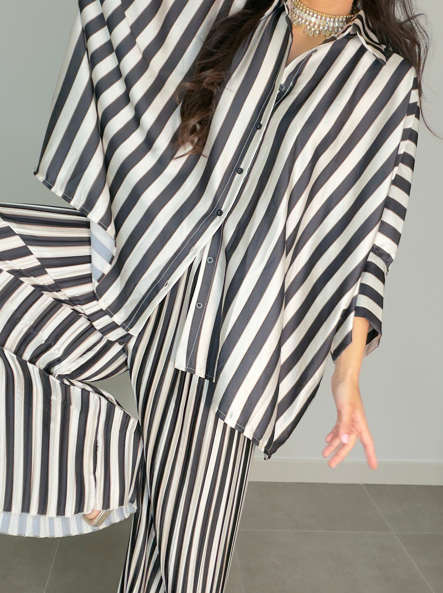 Conjunto OVERSIZE ALICE
