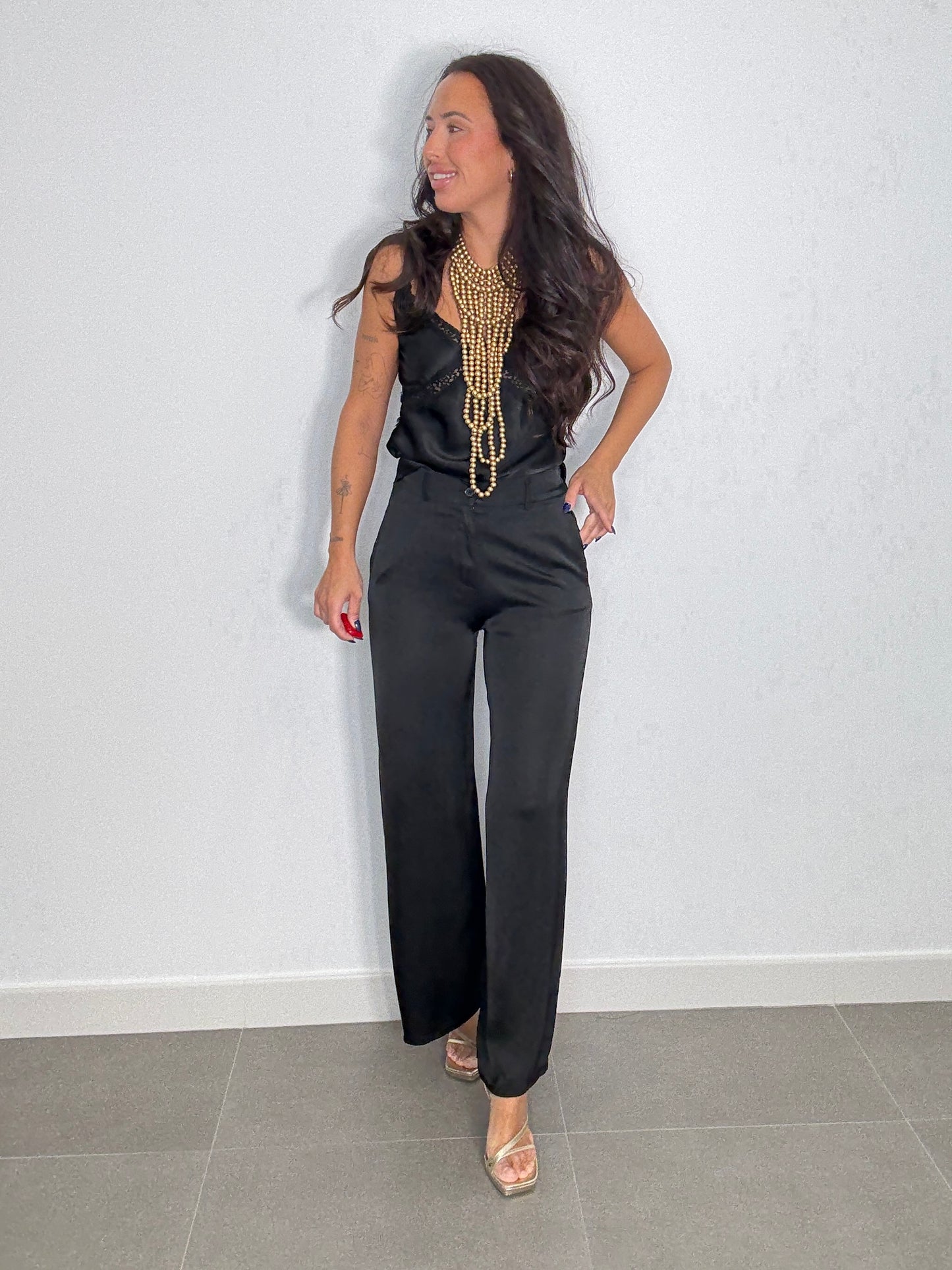 Pantalón SATINADO BOTÓN