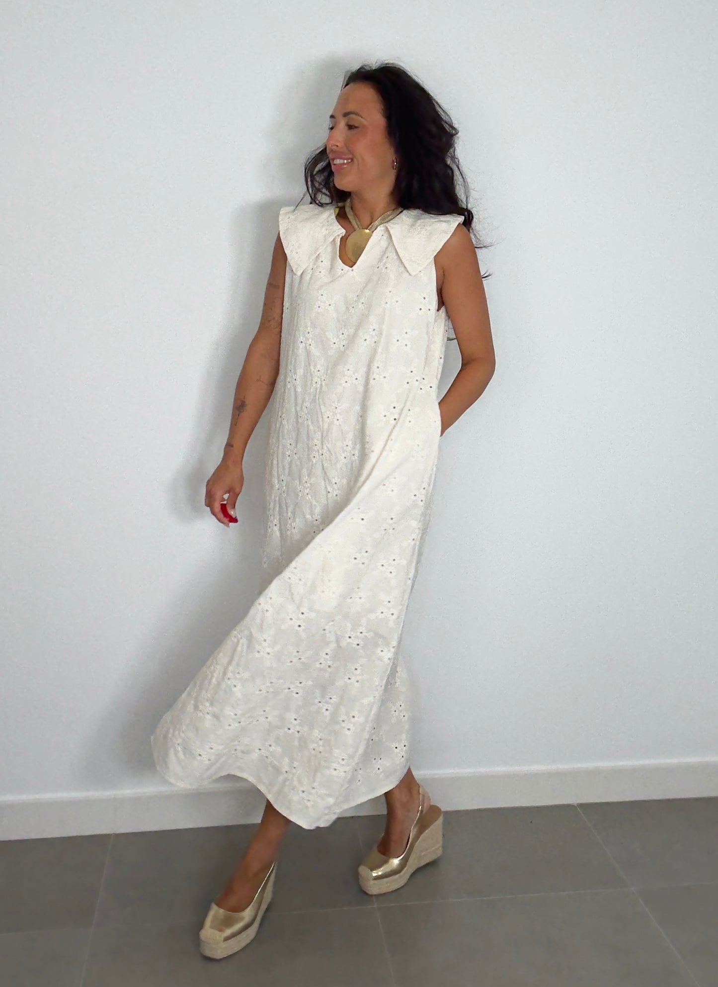Vestido PERFORADO