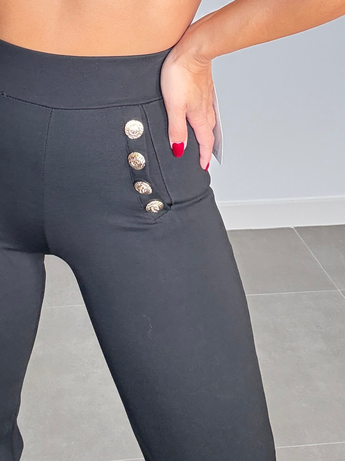 Pantalón PUNTO ROMA BOTONES