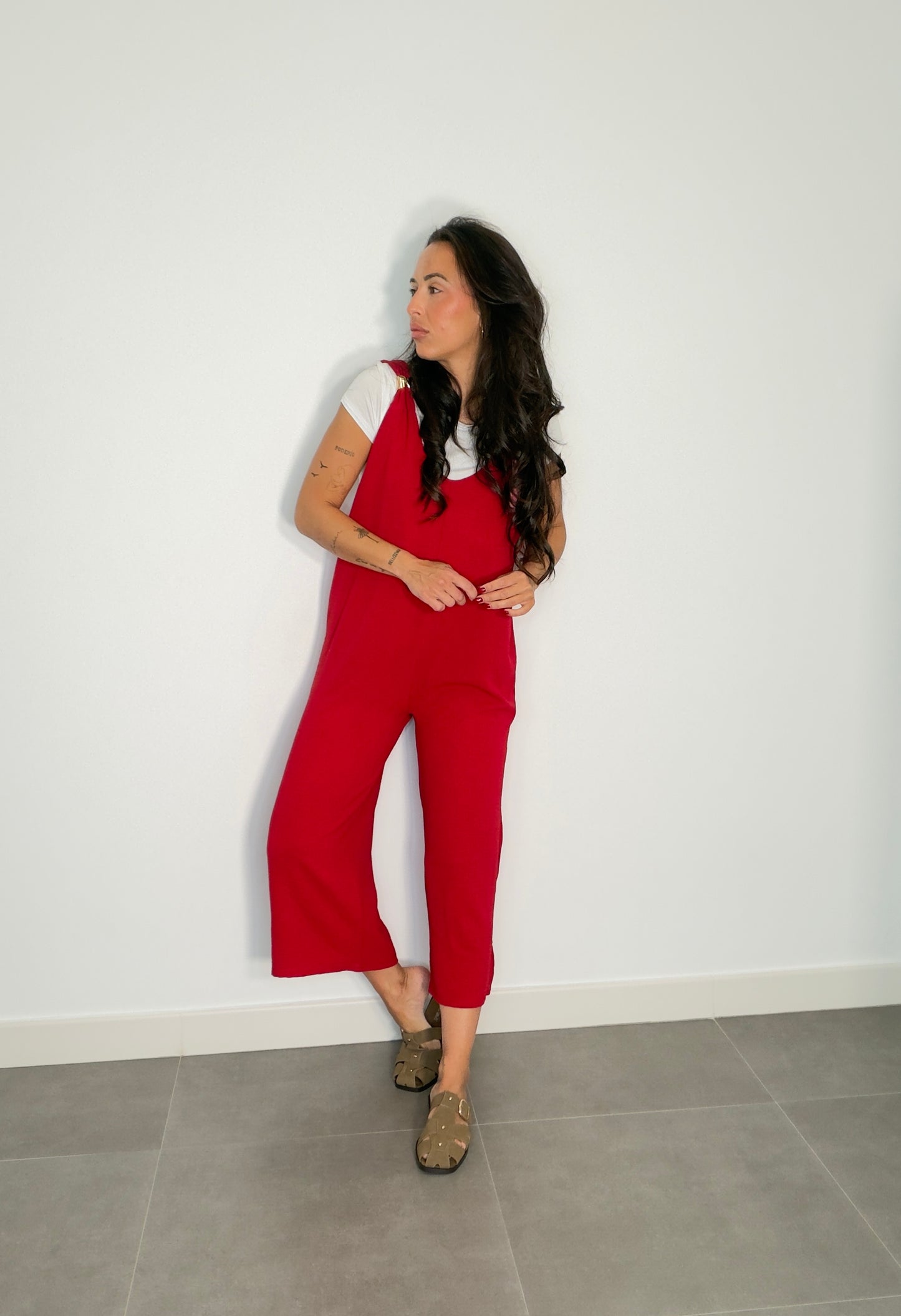 Mono + camiseta LOW COST LISO