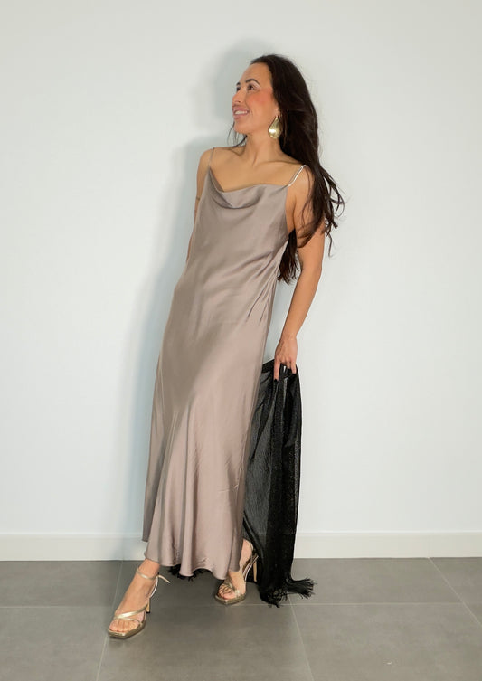 Vestido SATINADO RIHANA