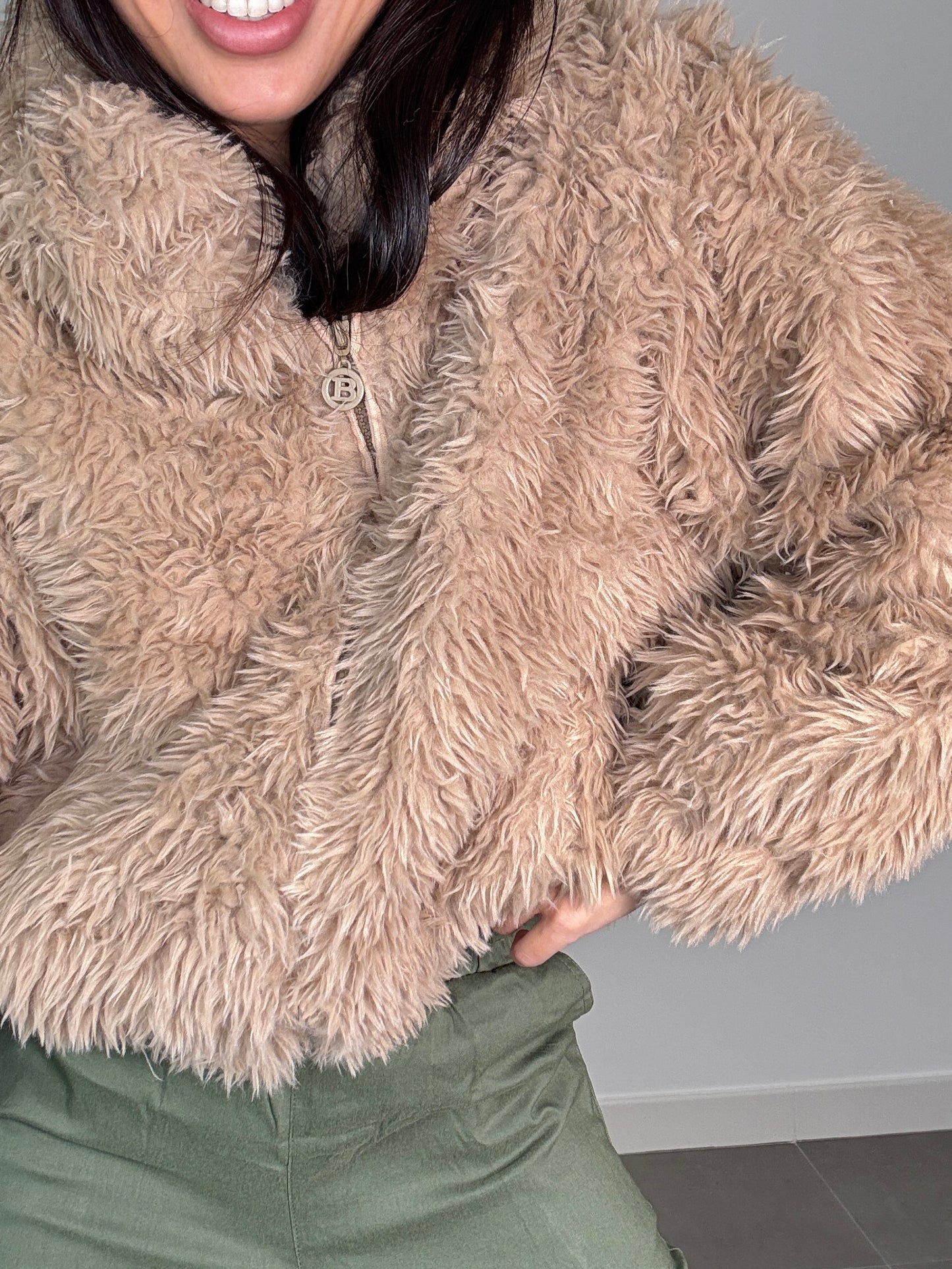 Chaqueta PELUCHE CAPUCHA