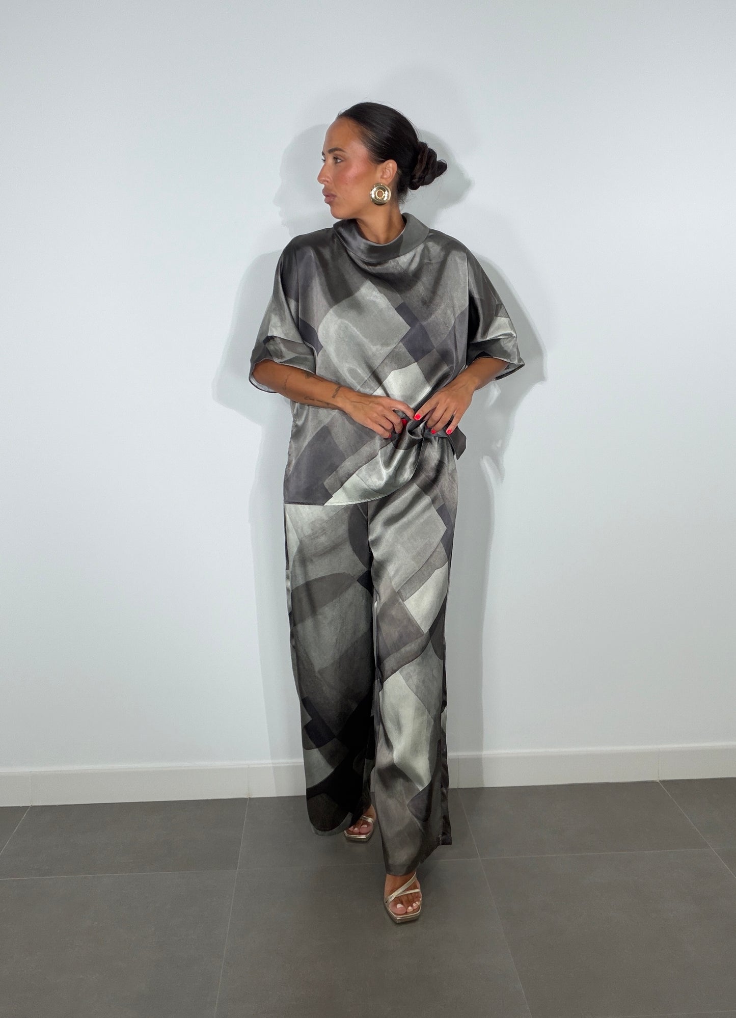 Conjunto SATINADO DIVINE
