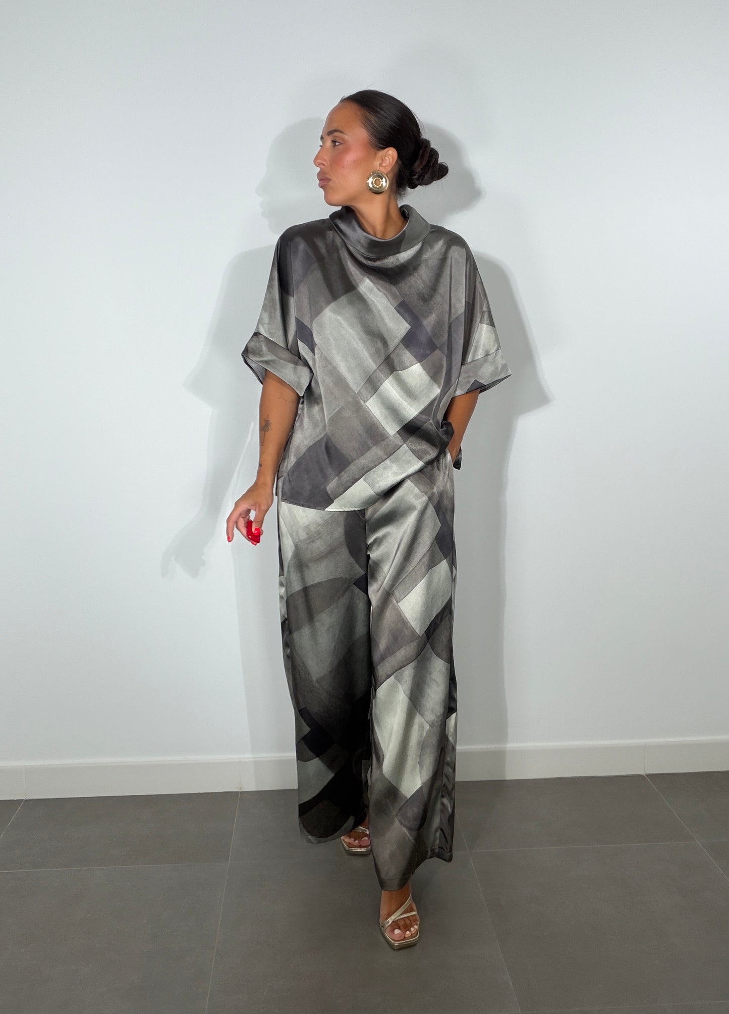 Conjunto SATINADO DIVINE