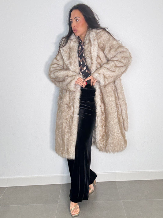 Abrigo LARGO PELO LOW COST PODERÍO
