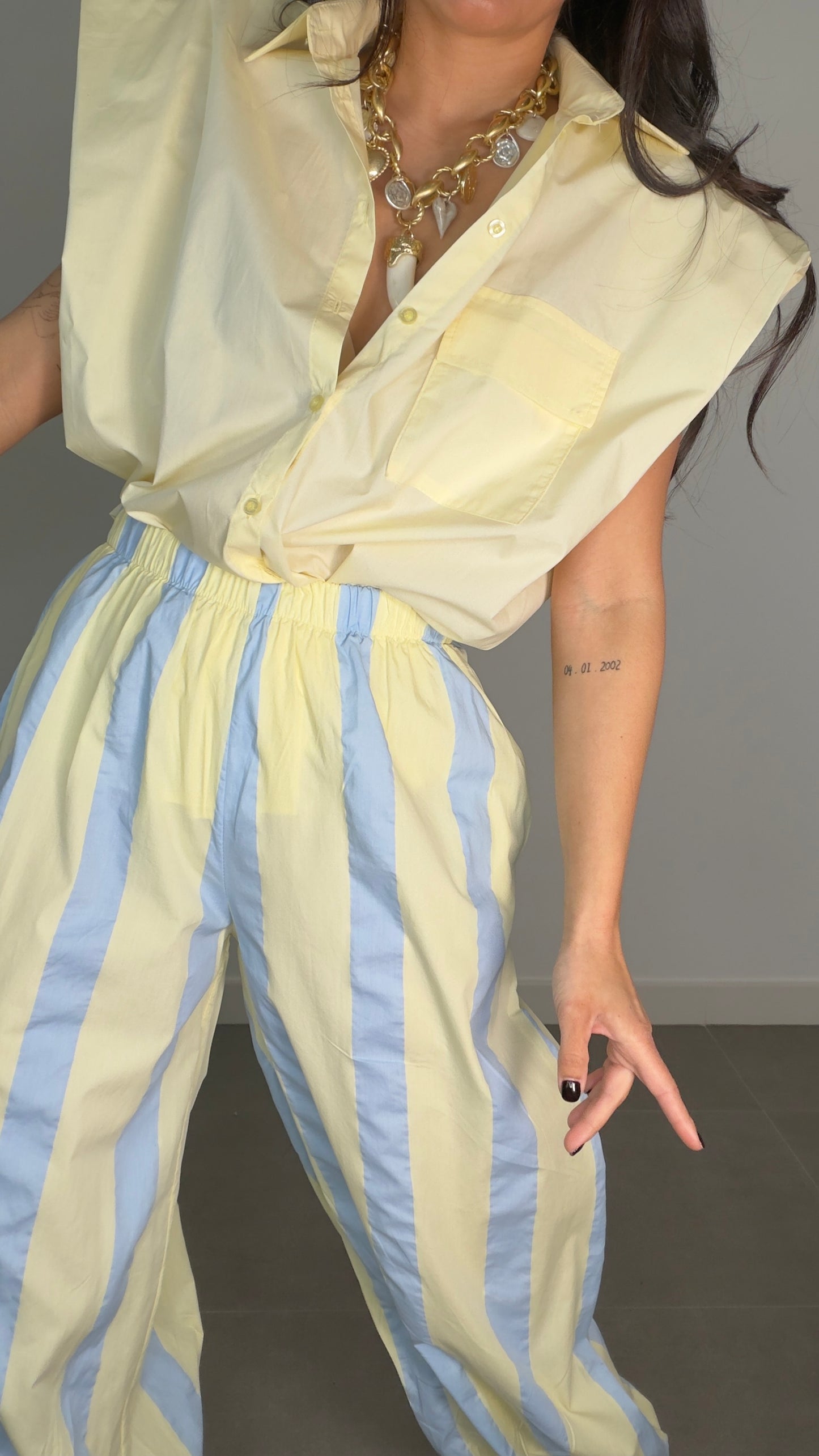 Camisa HOMBRERAS OVERSIZE