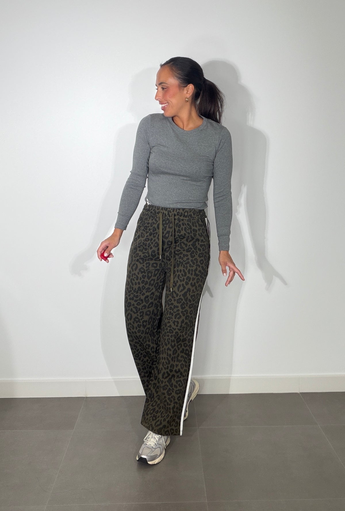 Pantalón RECTO ANIMAL PRINT RAYA