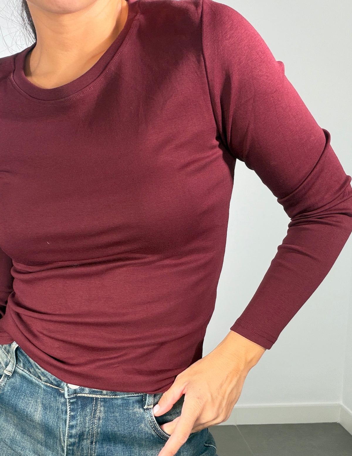 Camiseta BASIC CUELLO CAJA