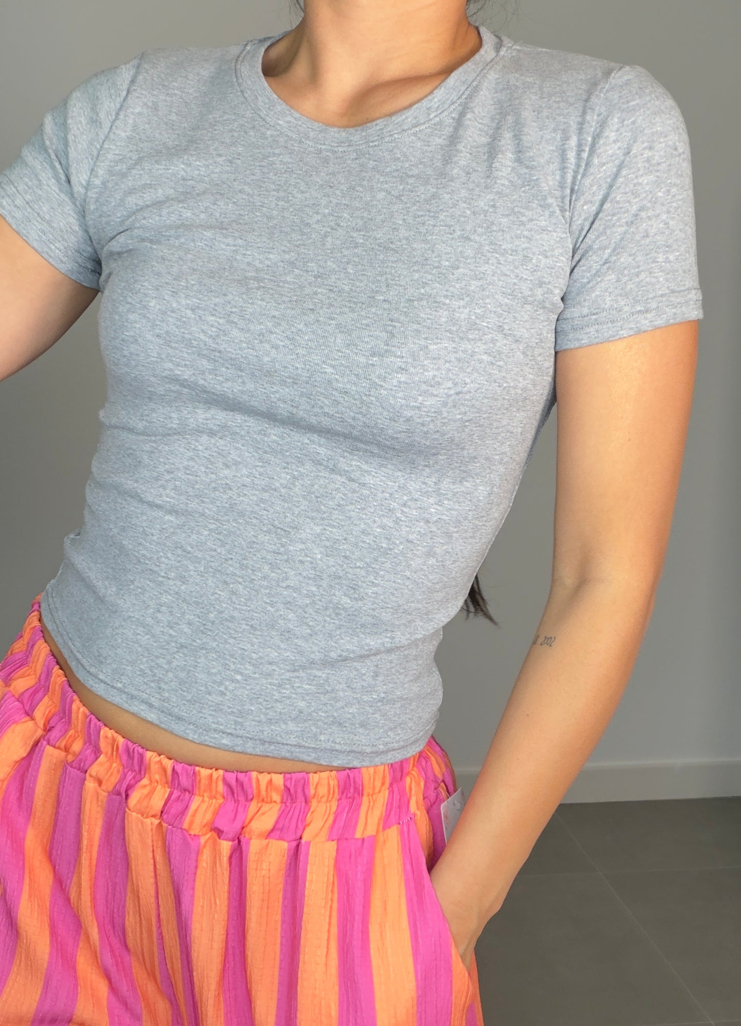 Camiseta FLORA BASIC