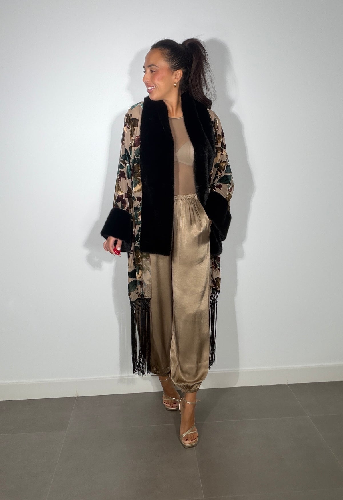 Kimono TERCIOPELO FLECOS