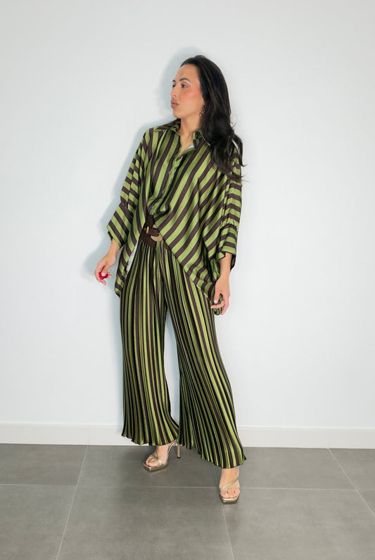 Conjunto OVERSIZE ALICE