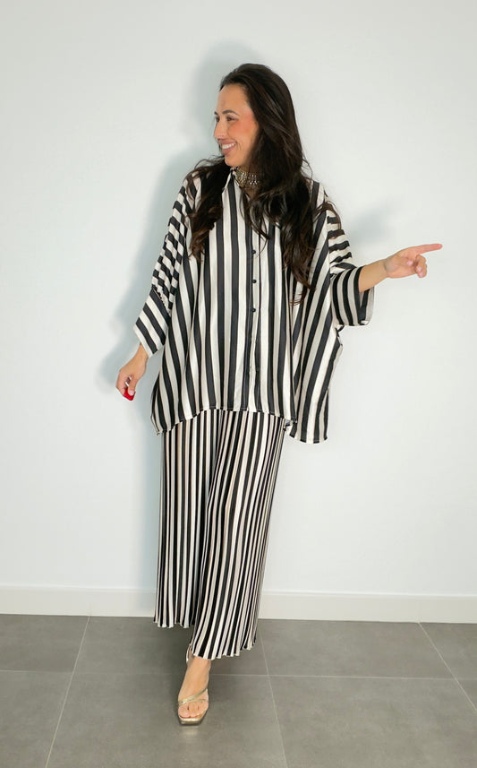Conjunto OVERSIZE ALICE
