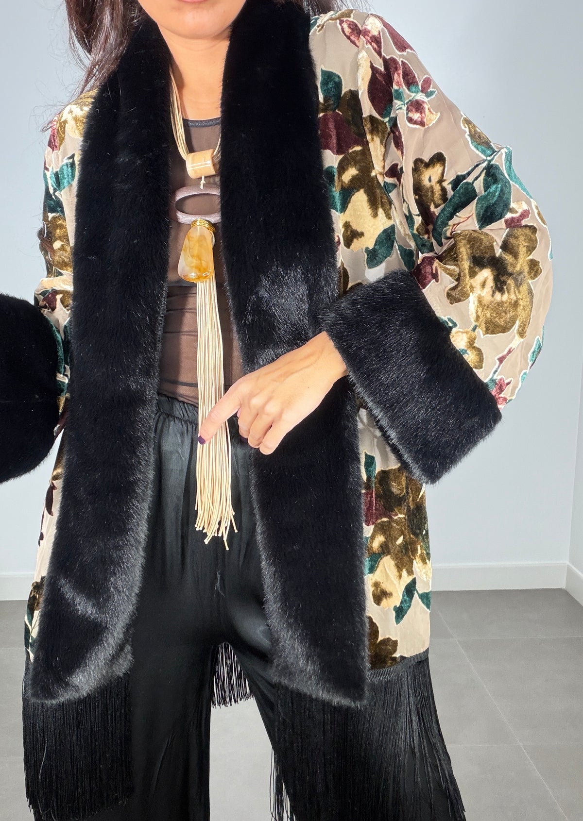 Kimono TERCIOPELO FLECOS CORTO