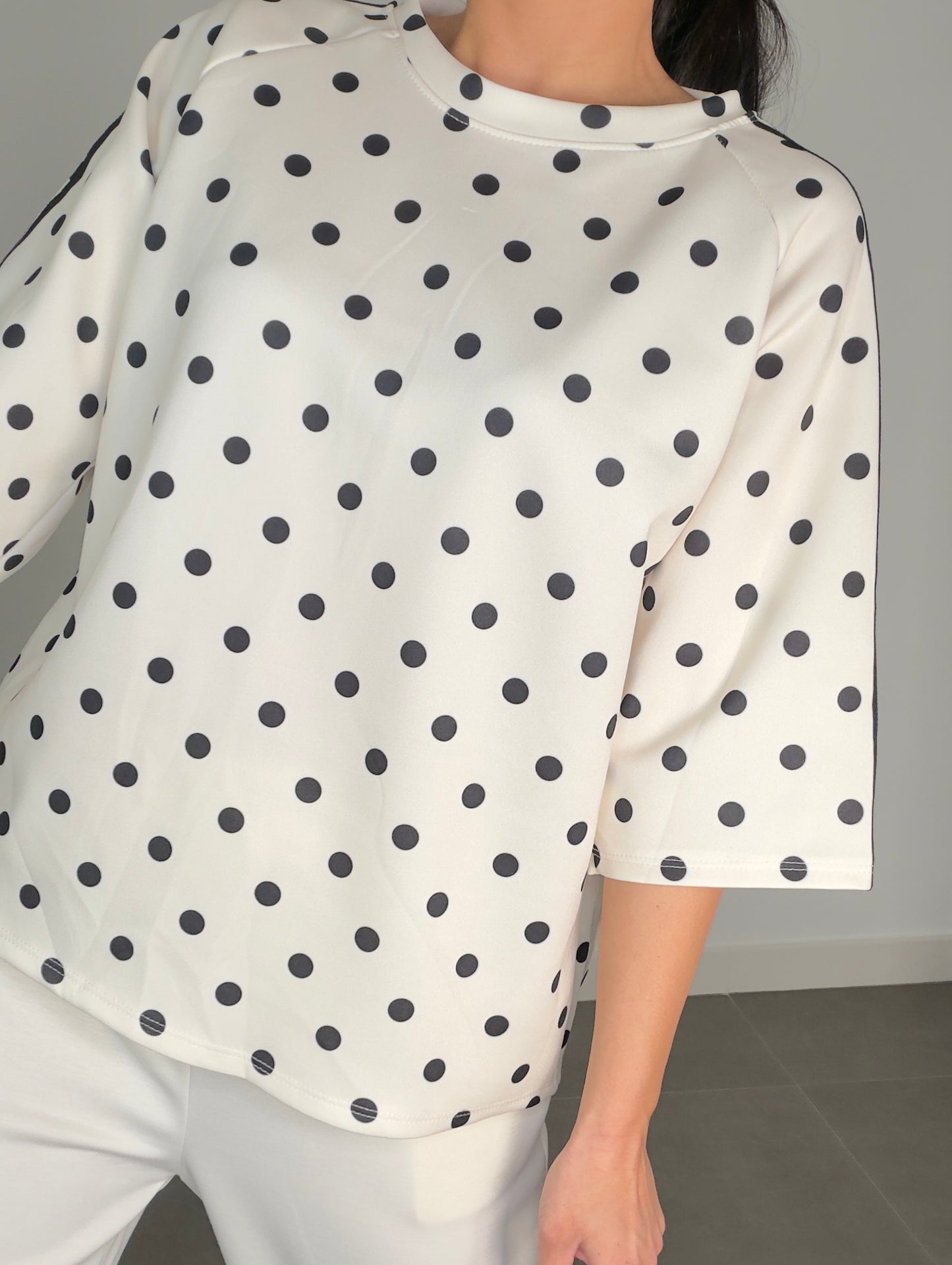 Sudadera CAPA DE AIRE LUNARES