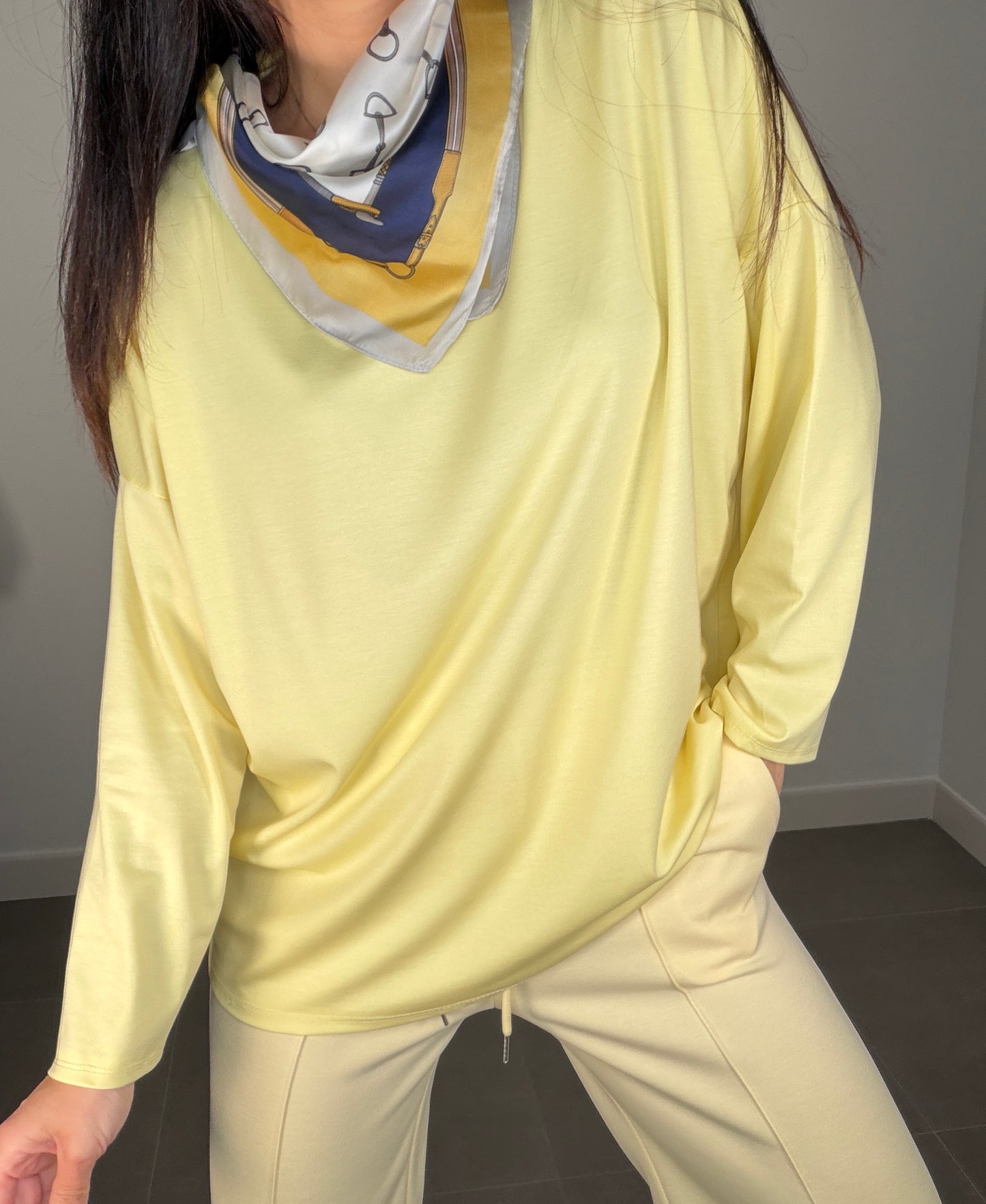 Camiseta OVERIZE PAÑUELO ATENEA