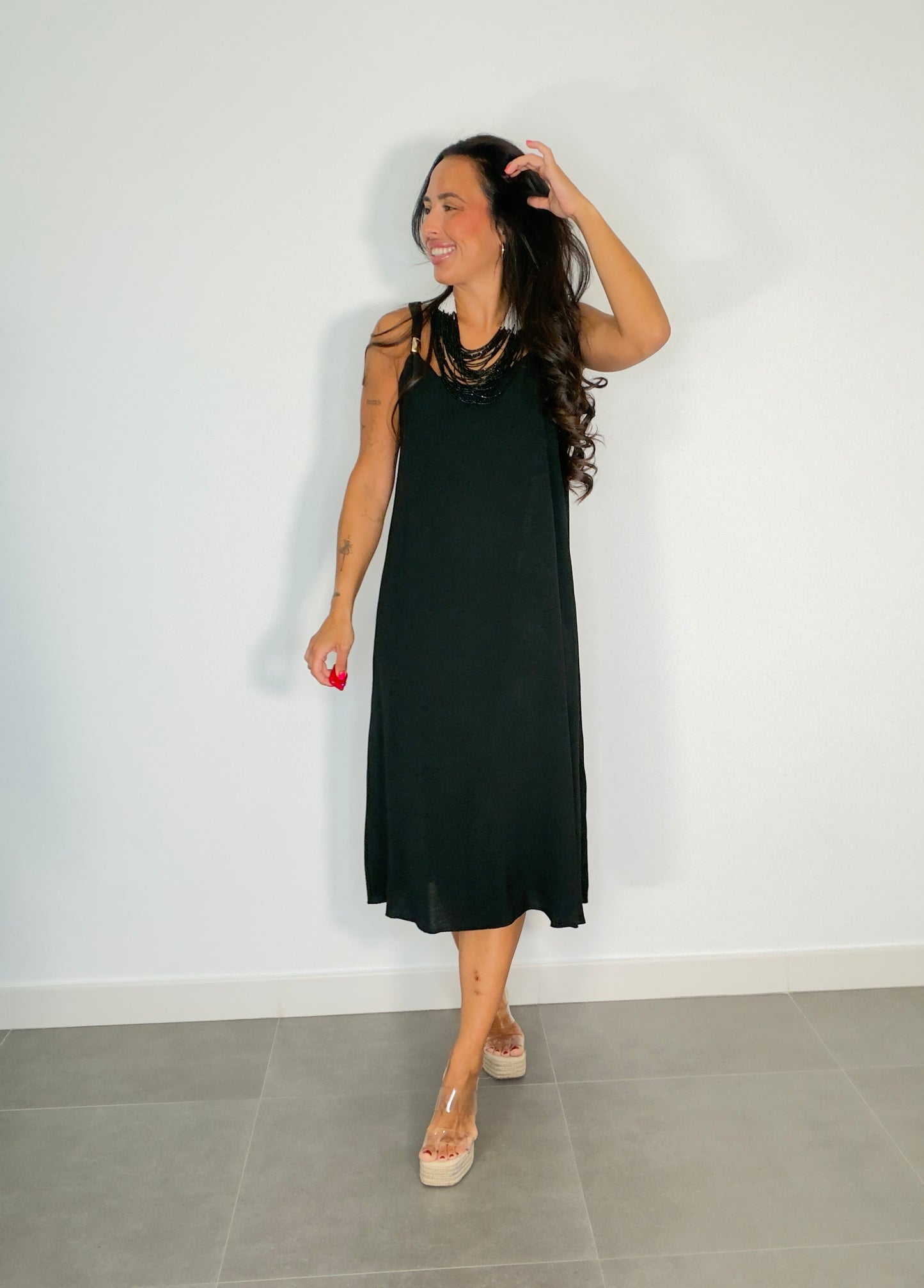 Vestido LOW COST APLIQUE