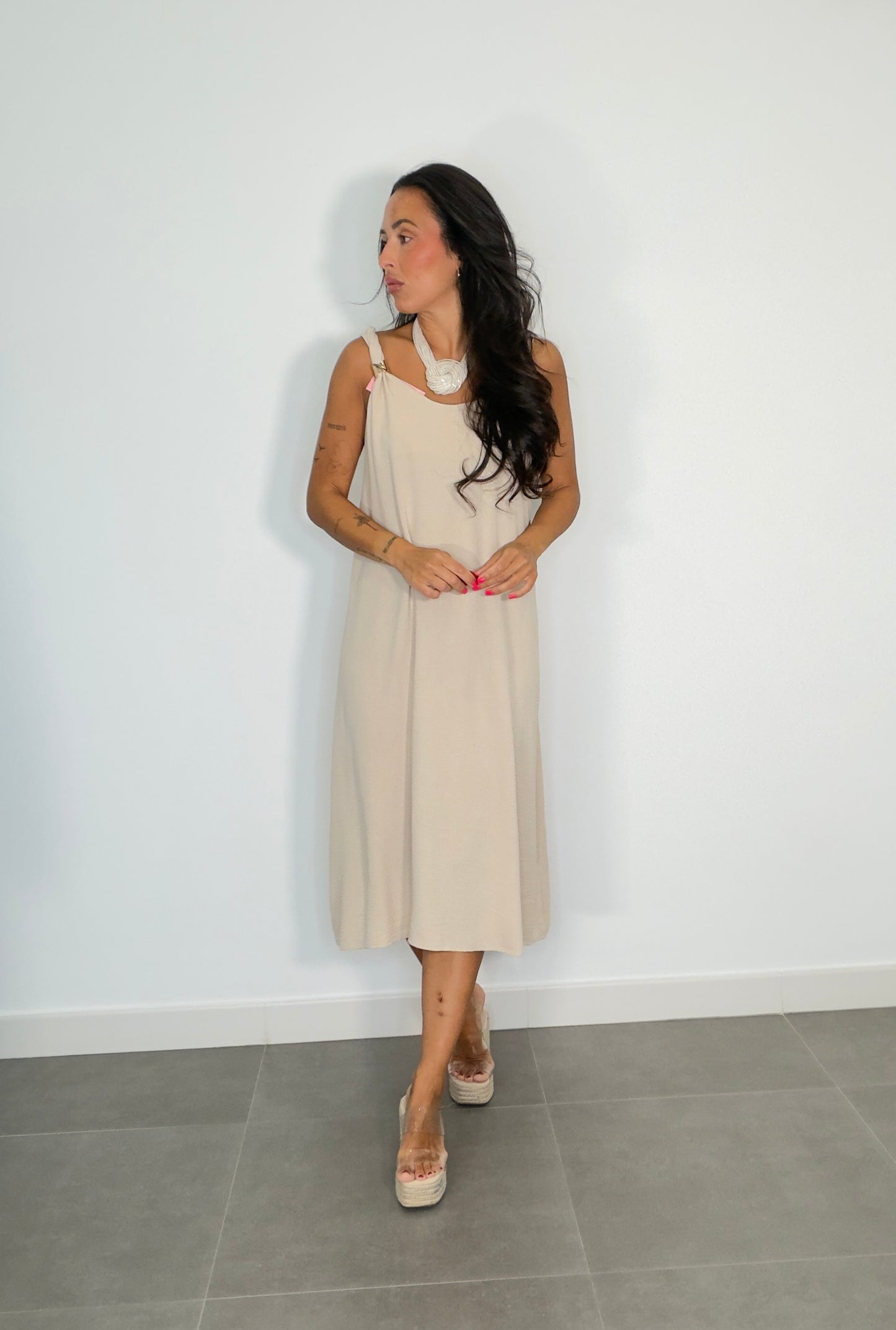 Vestido LOW COST APLIQUE
